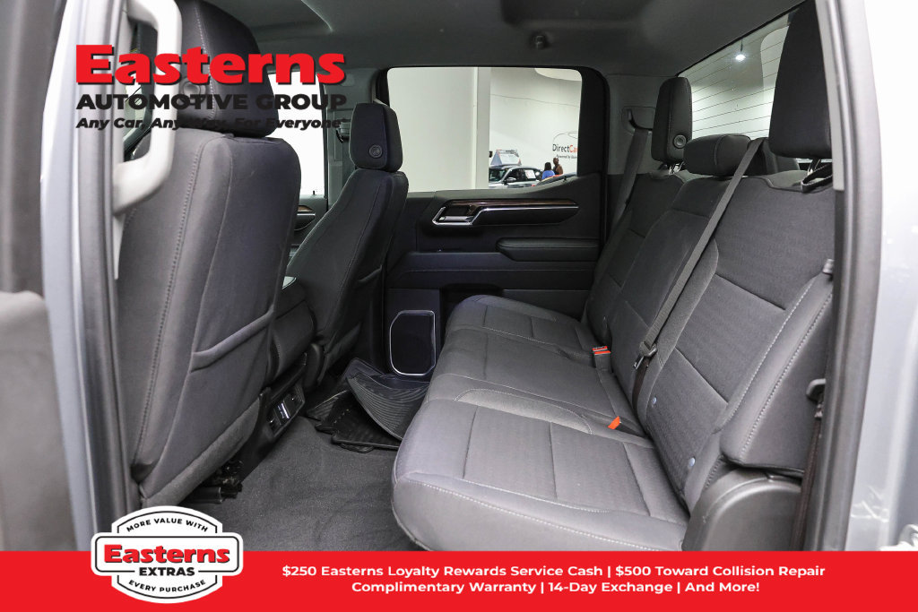 Used 2023 Chevrolet Silverado 1500 LT AWD/4WD image 24