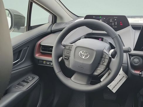 New 2026 Toyota Prius Plug-In Hybrid FWD image 25