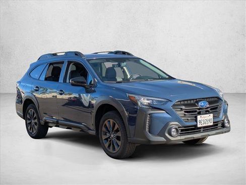 Certified 2023 Subaru Outback Onyx Edition image 3