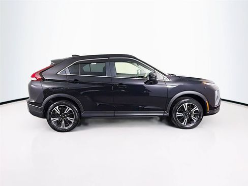 Used 2025 Mitsubishi Eclipse Cross SE AWD/4WD image 8