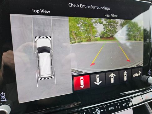 Used 2024 Jeep Grand Wagoneer L Series II w/ Quick Order Packagew 28T image 16