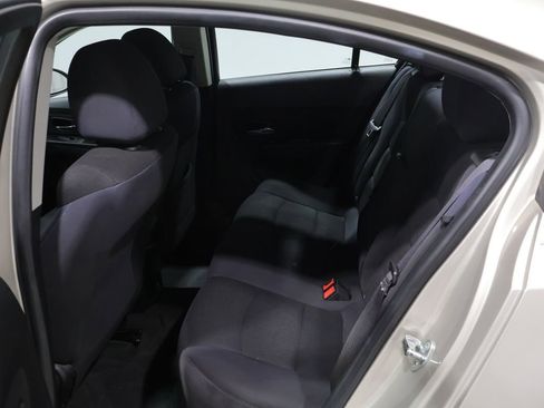 Used 2016 Chevrolet Cruze Eco image 17