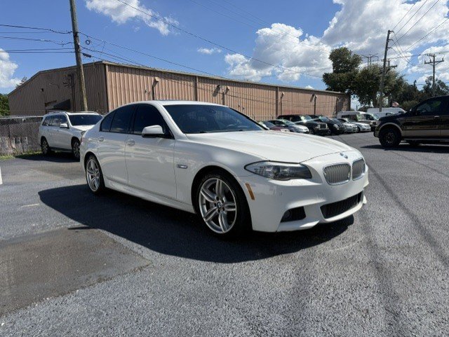 Used 2011 BMW 550i Sedan RWD image 3