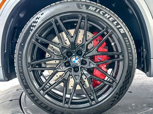 New 2026 BMW X5 M Competition w/ Executive Package image 25
