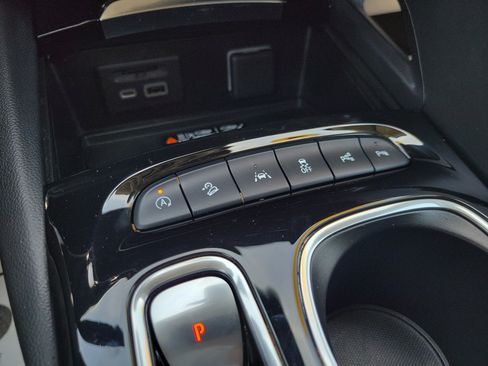Certified 2023 Buick Envision Avenir AWD/4WD image 27