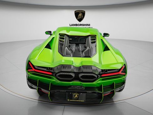 Used 2024 Lamborghini Revuelto AWD/4WD image 33