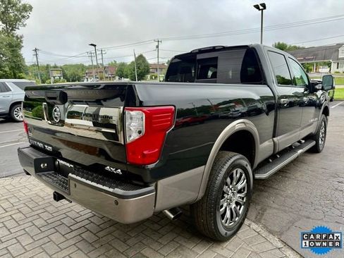 Used 2018 Nissan Titan Platinum Reserve w/ Platinum Utility Package image 10