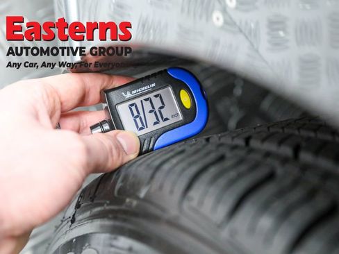 Used 2024 Nissan Sentra SV image 27