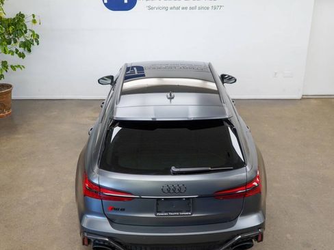 Used 2022 Audi RS 6 AWD/4WD image 26