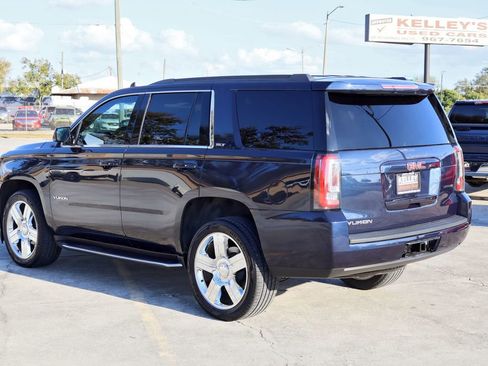 Used 2017 GMC Yukon SLT w/ Open Road Package image 4