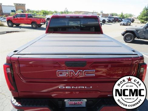 Used 2024 GMC Sierra 2500 Denali w/ Denali Reserve Package image 19