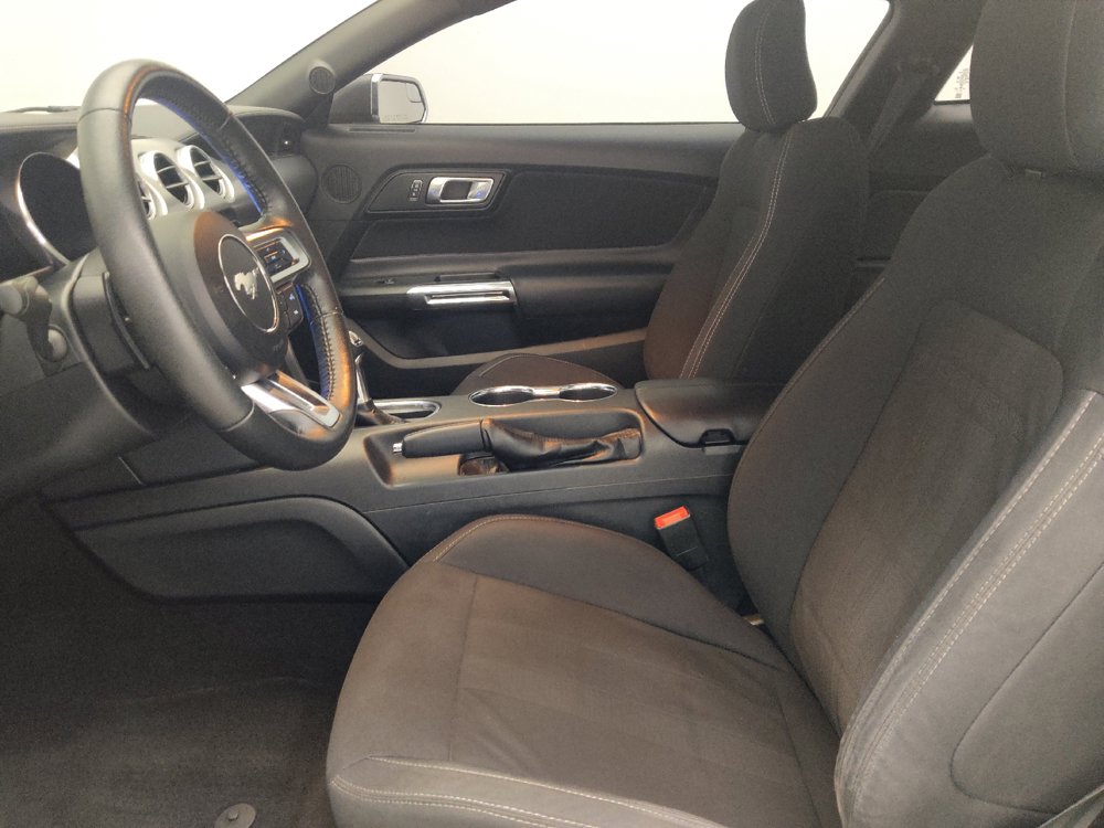 Used 2020 Ford Mustang Coupe w/ Equipment Group 101A RWD image 17