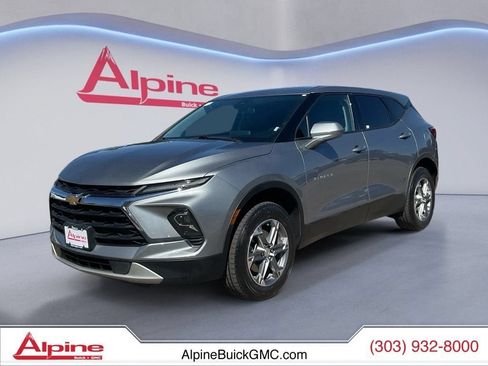 Used 2023 Chevrolet Blazer LT AWD/4WD image 1