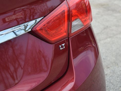 Used 2019 Chevrolet Impala LT w/ LT Leather Package image 12