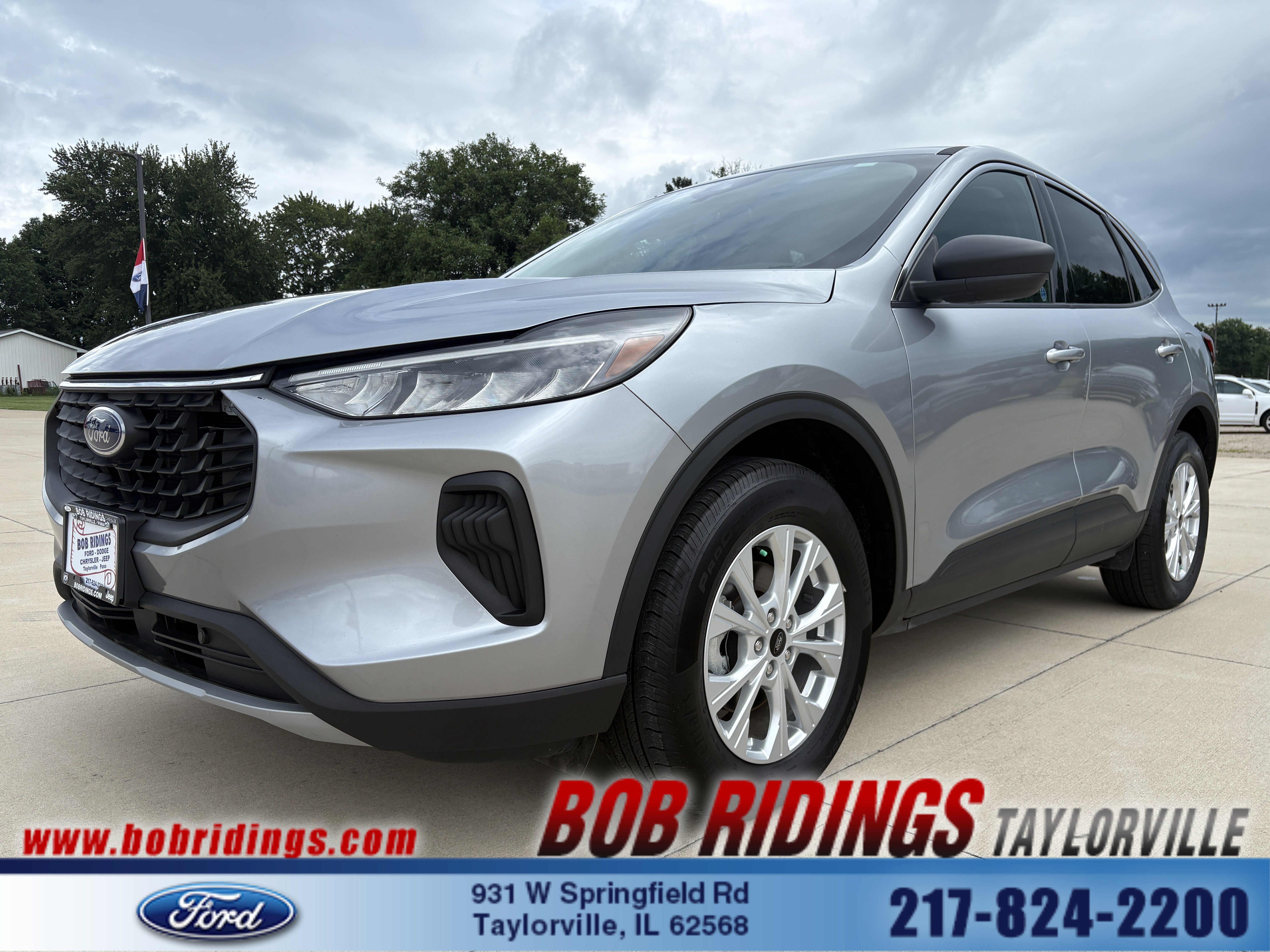 Used 2024 Ford Escape Active AWD/4WD image 1