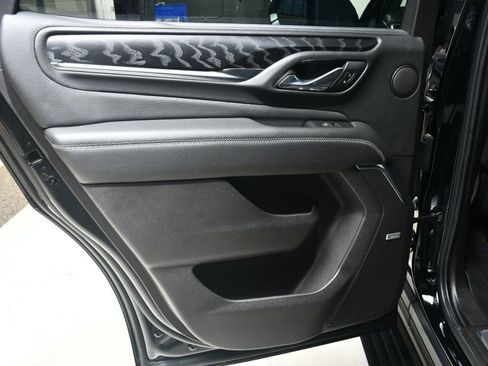 Used 2021 GMC Yukon Denali w/ Denali Premium Package image 26