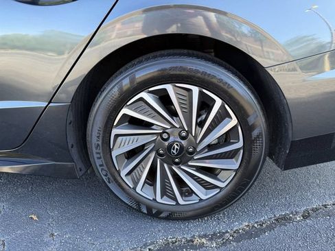 Used 2024 Hyundai Sonata SEL FWD image 38