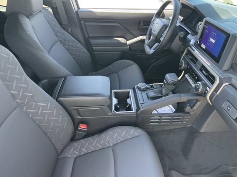 New 2026 Toyota Tacoma SR5 AWD/4WD image 11