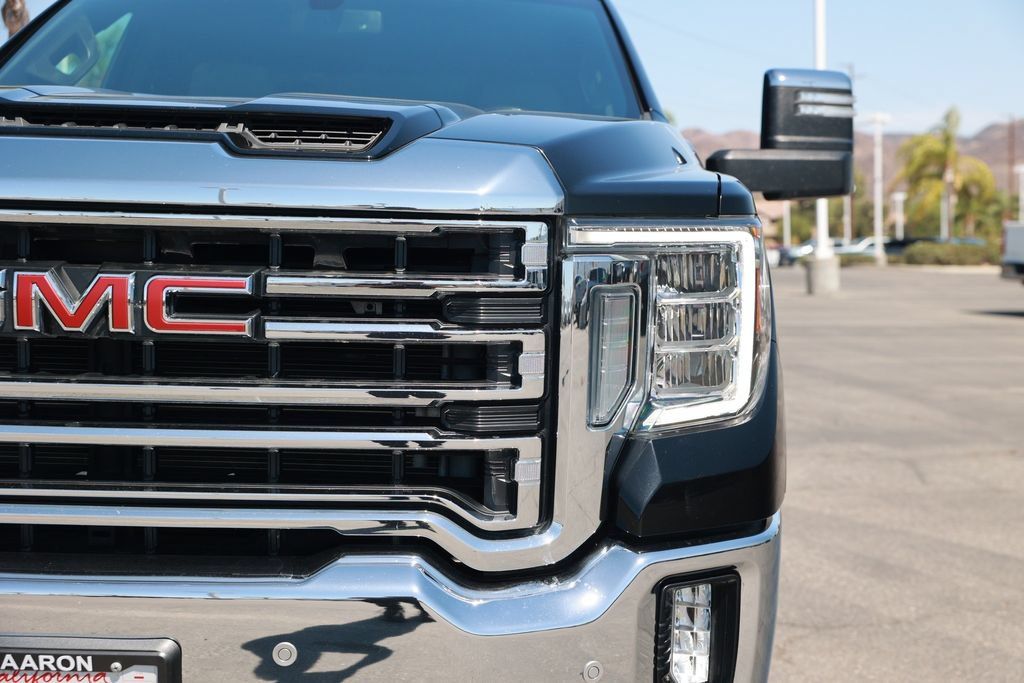 Used 2023 GMC Sierra 2500 SLT w/ Driver Alert Package I AWD/4WD image 8