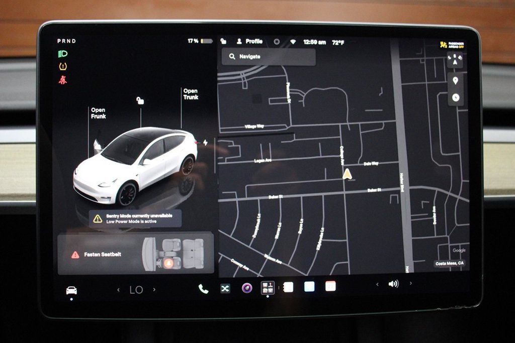 Used 2022 Tesla Model Y Performance AWD/4WD image 21