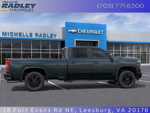 New 2026 Chevrolet Silverado 3500 LT image 7