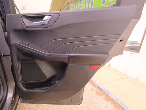 Used 2022 Ford Escape SEL image 21