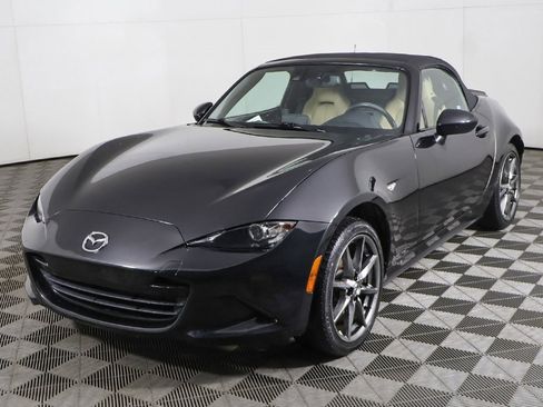 Used 2016 MAZDA MX-5 Miata Grand Touring image 8