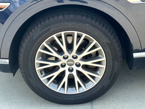 Used 2024 Genesis GV80 2.5T AWD/4WD image 5