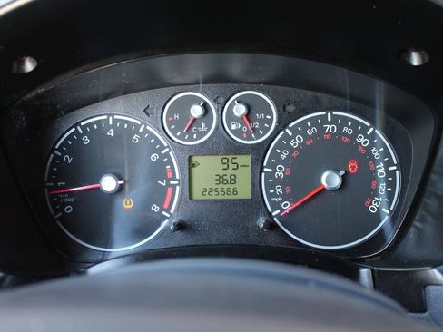 Used 2011 Ford Transit Connect XLT FWD image 27