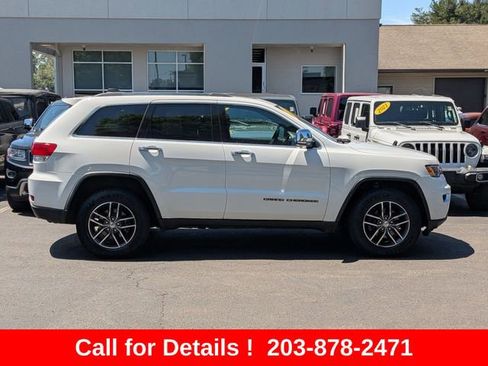 Certified 2017 Jeep Grand Cherokee Limited AWD/4WD image 2