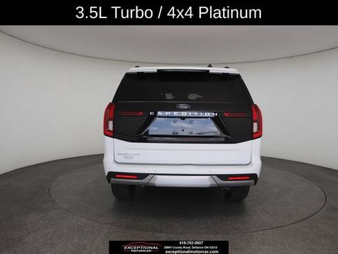 Used 2025 Ford Expedition Platinum AWD/4WD image 14