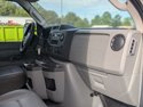 Used 2024 Ford E-350 and Econoline 350 Super Duty w/ Power Windows & Locks Group RWD image 33