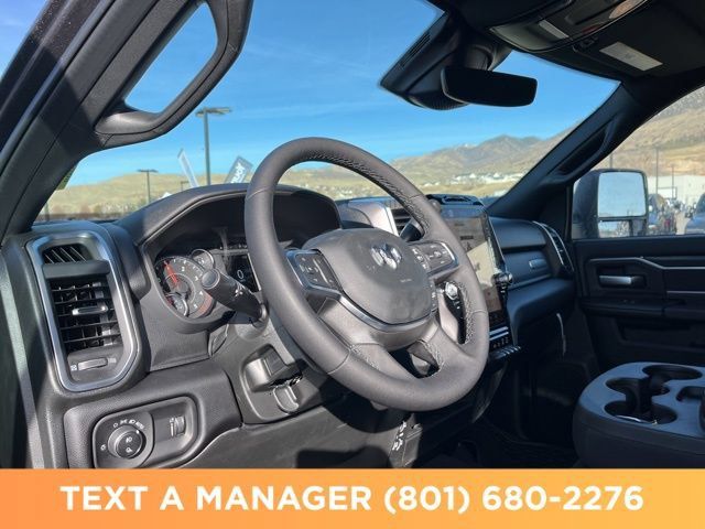 New 2026 RAM 3500 Big Horn AWD/4WD image 17