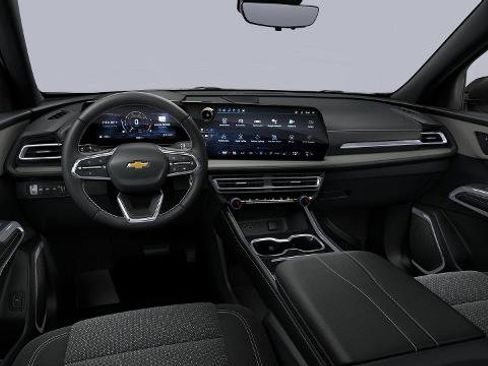 New 2026 Chevrolet Traverse LT w/ Driver Confidence Package image 29
