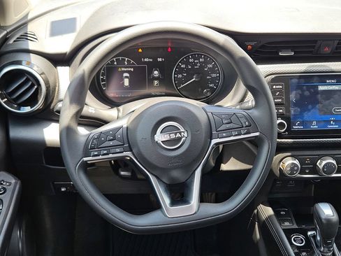 Used 2024 Nissan Kicks SV FWD image 27