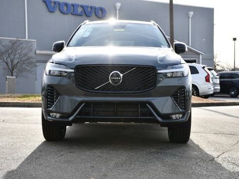 New 2026 Volvo XC60 B5 Plus w/ Protection Package Premier AWD/4WD image 2