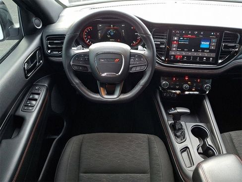 Used 2025 Dodge Durango GT w/ Blacktop Package image 12