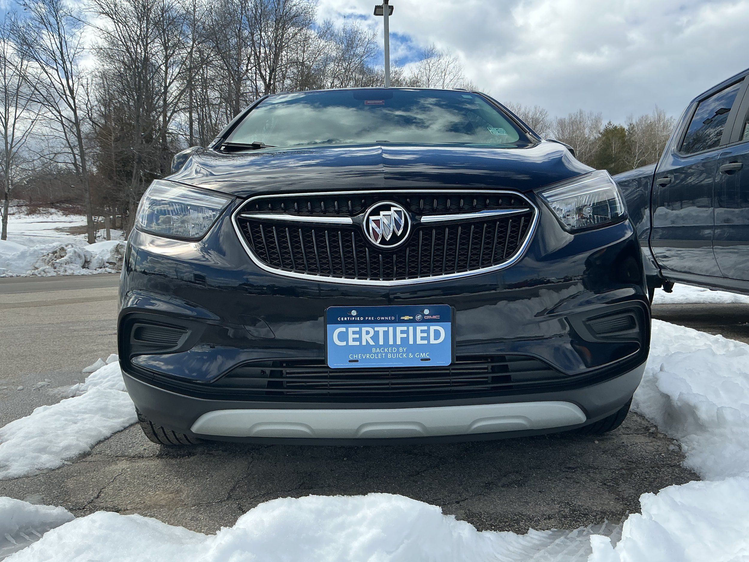 Certified 2022 Buick Encore Preferred w/ Safety Package AWD/4WD image 13