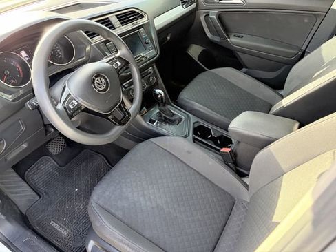 Used 2020 Volkswagen Tiguan S FWD image 4