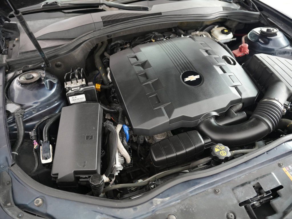 Used 2013 Chevrolet Camaro LT RWD image 47