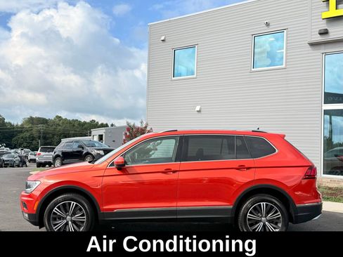 Used 2018 Volkswagen Tiguan SEL image 10