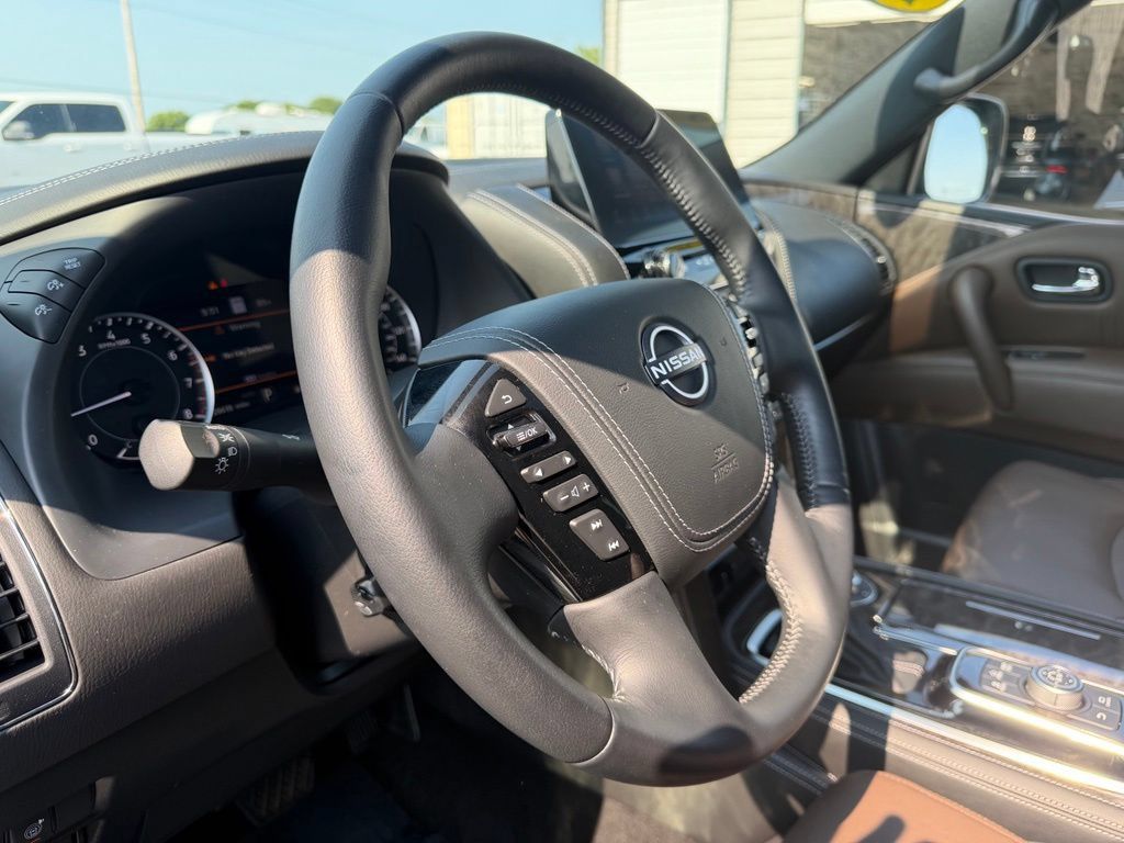 Used 2024 Nissan Armada Platinum w/ Cargo Package AWD/4WD image 19