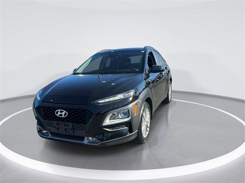 Used 2020 Hyundai Kona SEL Plus image 3