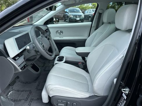 Used 2024 Hyundai Ioniq 5 Limited image 26