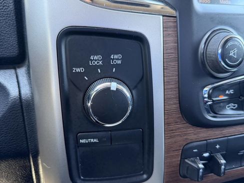 Used 2014 RAM 3500 Laramie AWD/4WD image 27