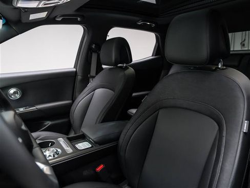 New 2026 Genesis GV60 AWD image 18