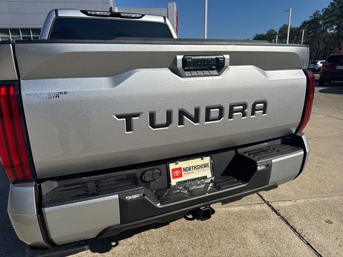 Used 2025 Toyota Tundra SR5 image 5
