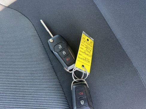 Used 2022 Ford Maverick XL w/ Equipment Group 100A Standard image 30