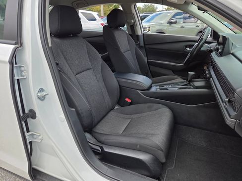 Used 2024 Honda Accord LX image 19