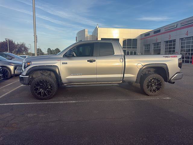 Used 2020 Toyota Tundra SR5 AWD/4WD image 2
